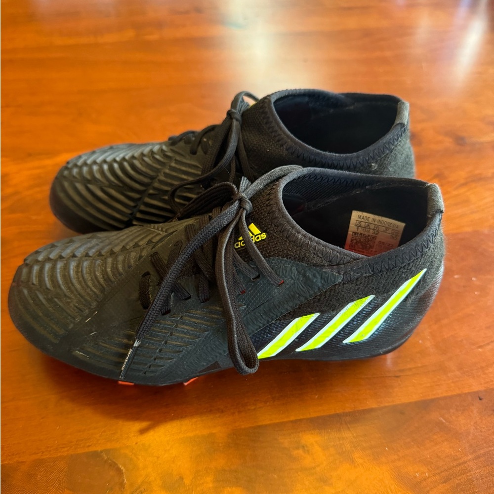 ADIDAS YOUTH PREDATOR EDGE.1 FIRM GROUND CLEATS